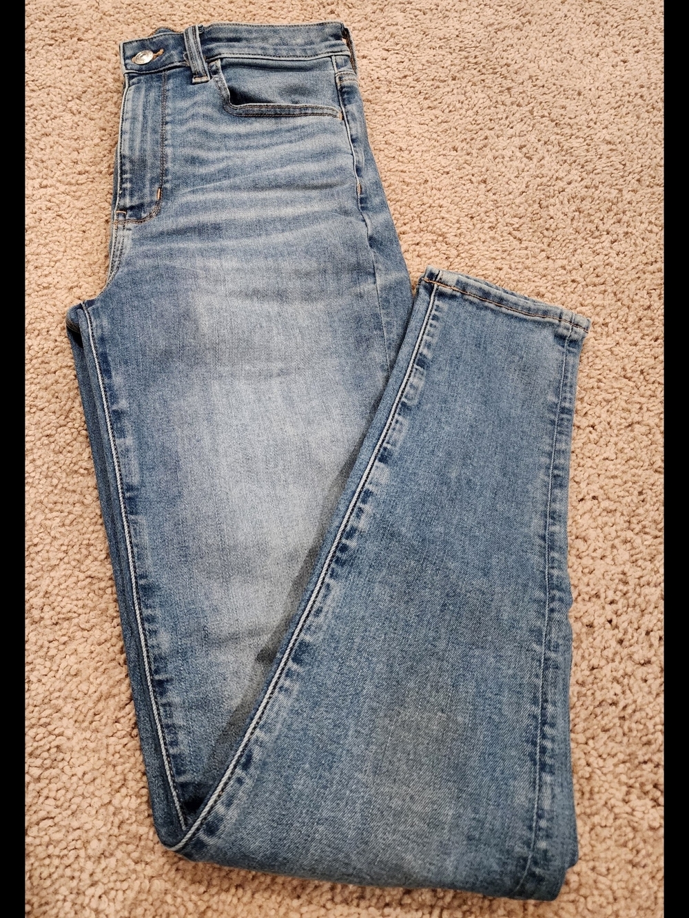 American Eagle Super High Rise Jegging